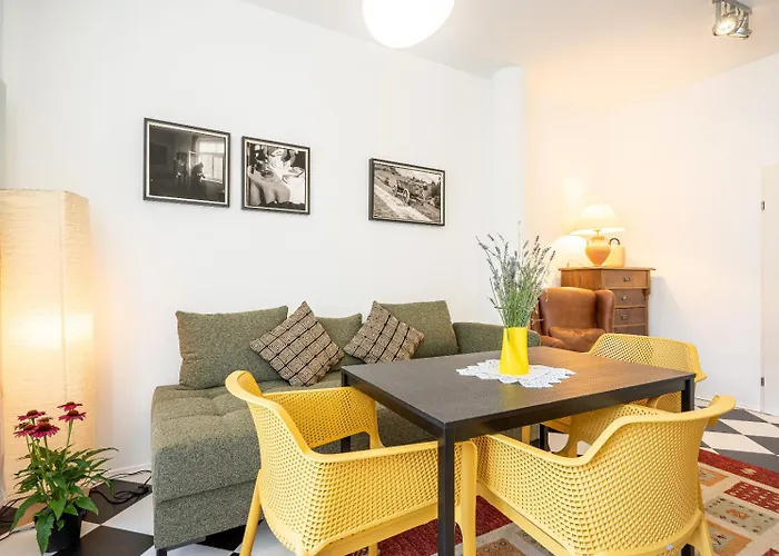 Art Mutters - * Ίνσμπρουκ